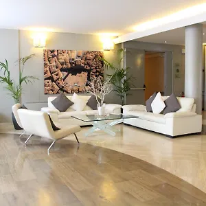 4* Hotel Executive