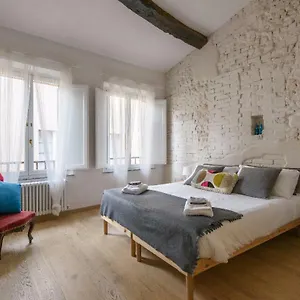  Appartement Elegante Luminoso Attico Centralissimo